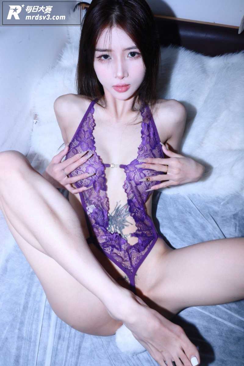 抖音极品高颜值女网红相关图片7